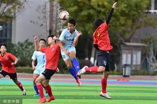 休大力克群,雄挺进八强,领跑者精英,世界杯半决赛,2026世界杯,半决赛赛程,球队分析,足球赛事
